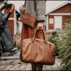 Josefina, Large, Brown